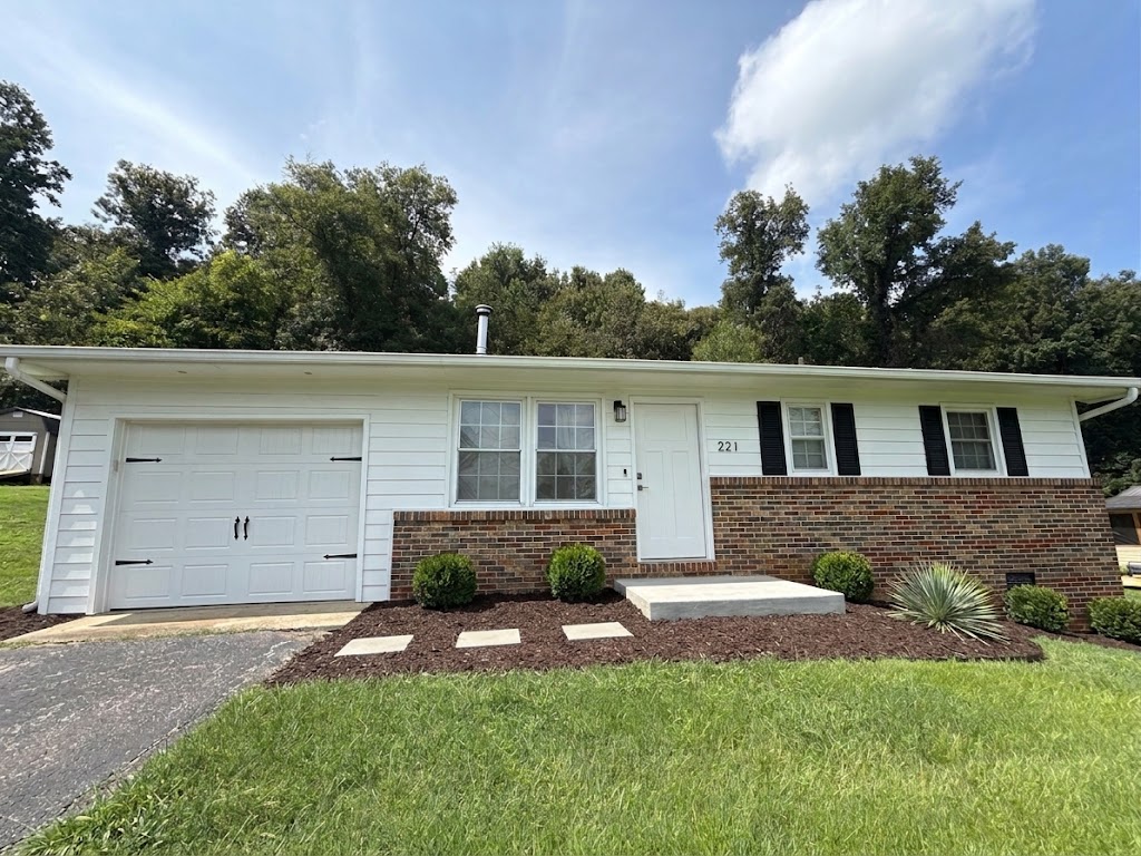 324 Lisa Lane, Piney Flats, TN 37686